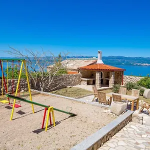 Heni Apartament Vrbnik